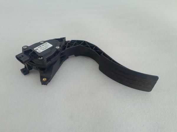Pedal do acelerador RENAULT Clio IV (BH_)