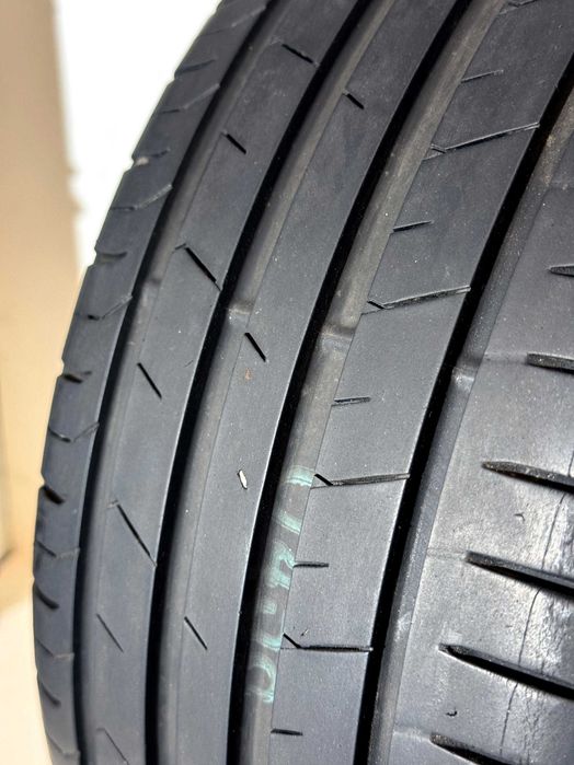 Pneus Toyo Proxes Sport (Smart) - 235/30/18 - Como NOVOS
