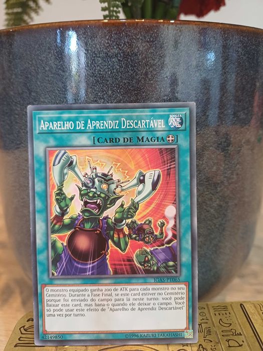 Yu-Gi-Oh - Aparelho de Aprendiz Descartável - 1ª Edição