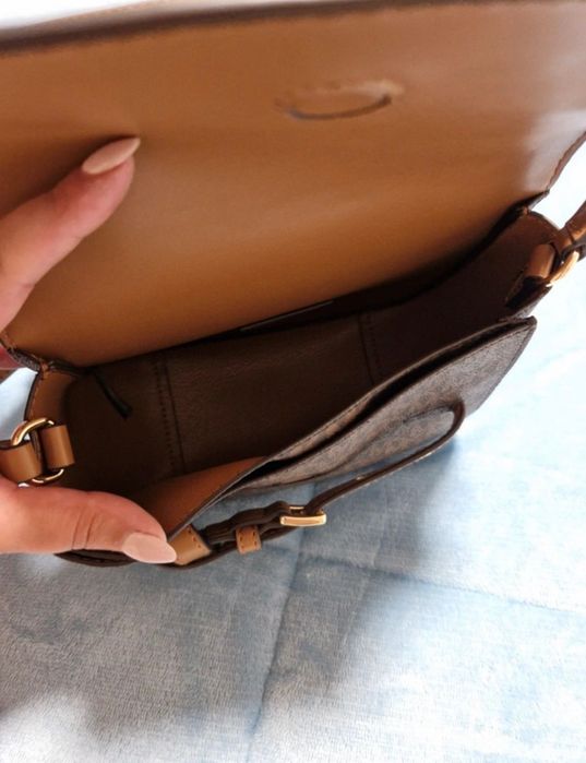 Mala Michael Kors