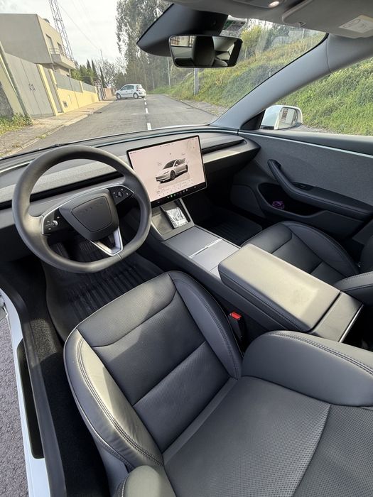 Tesla Modelo 3 SR Highland