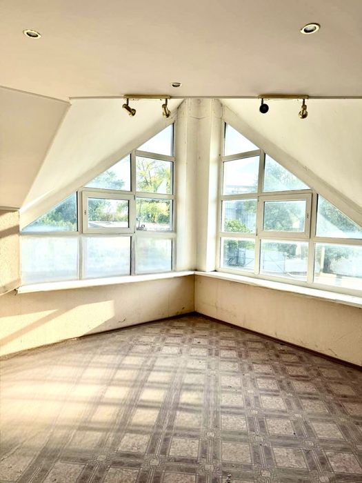 Продається промислова база в рні вул. Залізняка