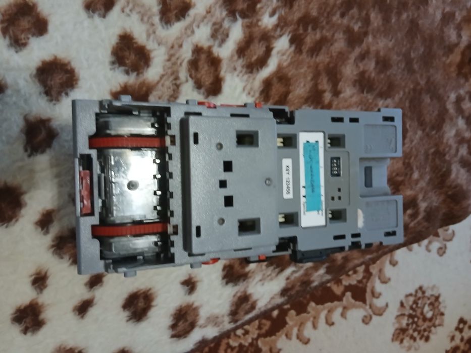 Поодам купюроприемник к кофейному аппарату JSM DBV 301