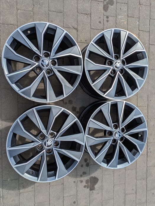 5x100 ET46  16" Skoda Fabia Octavia Rapid Roomster