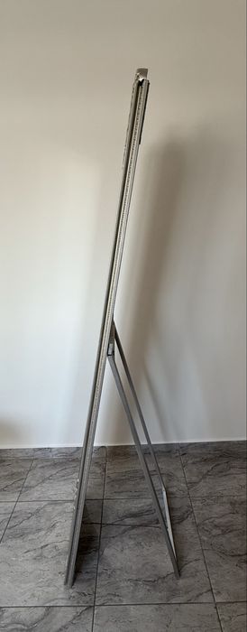 Lustro stojące Kare Design