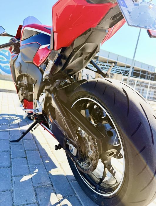 Honda CBR1000RR Fireblade - 2018 | 26.000 km