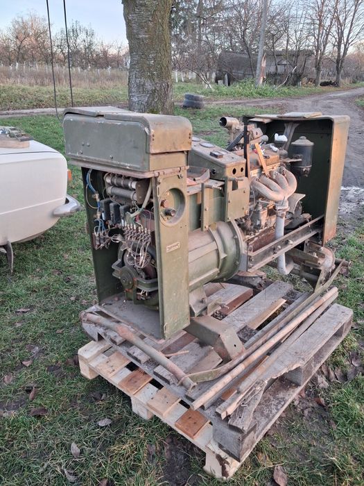 Двигун генератора АБ 8 Т 400 м