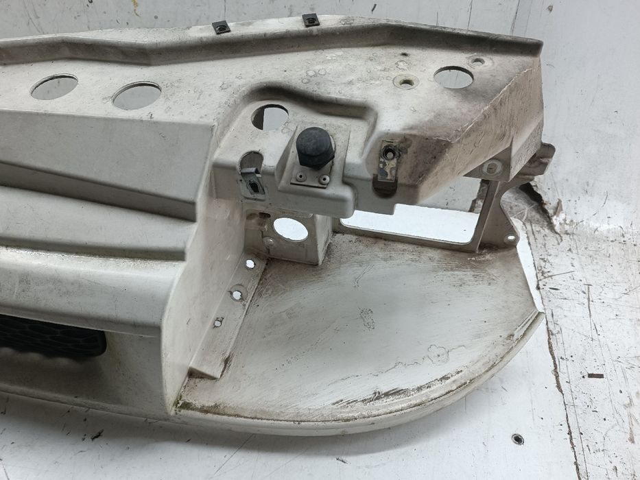 Frente em Fibra ou Chapa - FORD TRANSIT Camião de plataforma/chassis (FM_ _, FN_ _) | 00 - 06