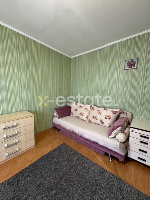 Продам однокімнатну квартиру на Полігонній!!!