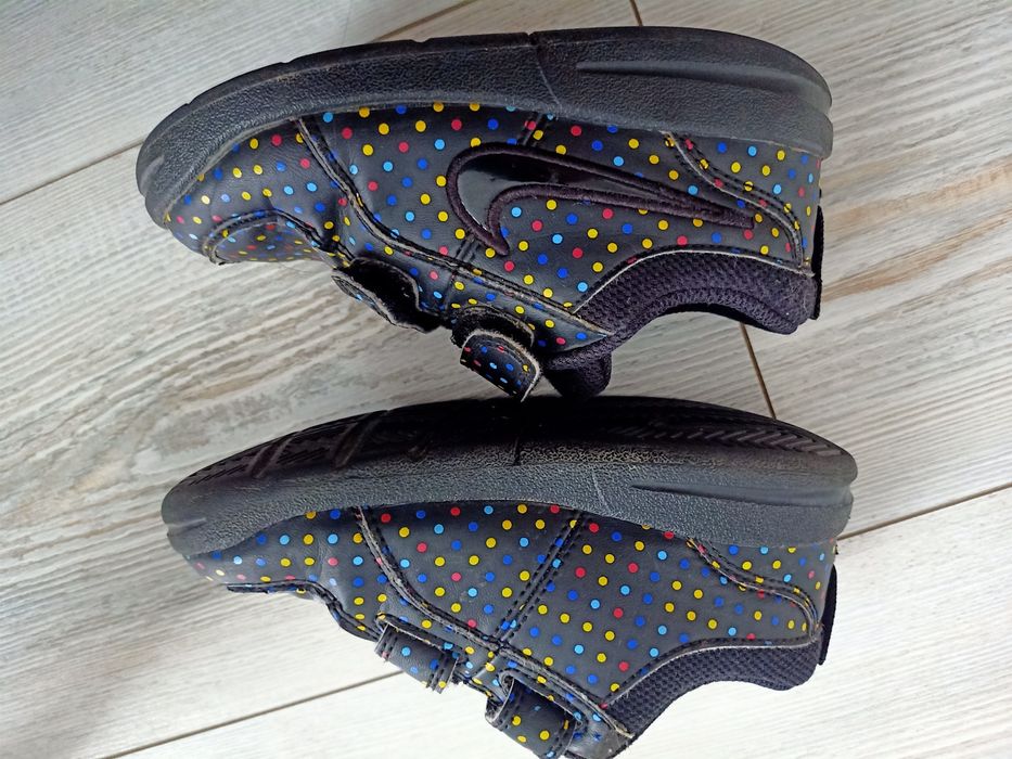 Adidasy Nike rozmiar 26