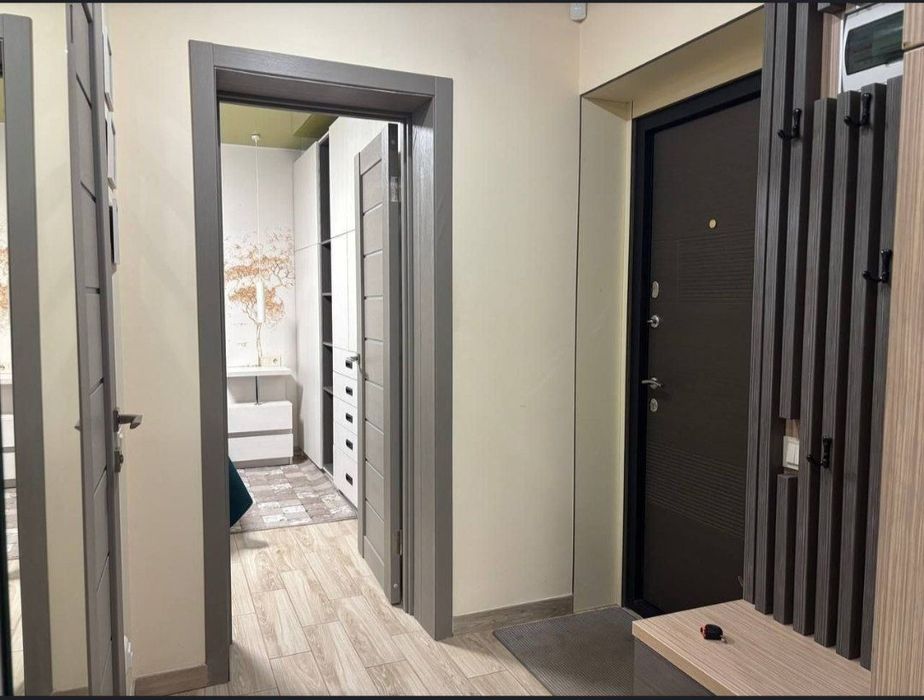 Здається 2-х кімнатна квартира - студія і спальня, район Нагорки