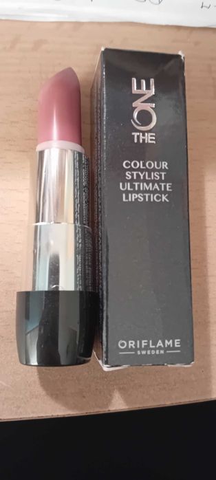Pomadka The One Colour Stylist Ultimate z Oriflame!