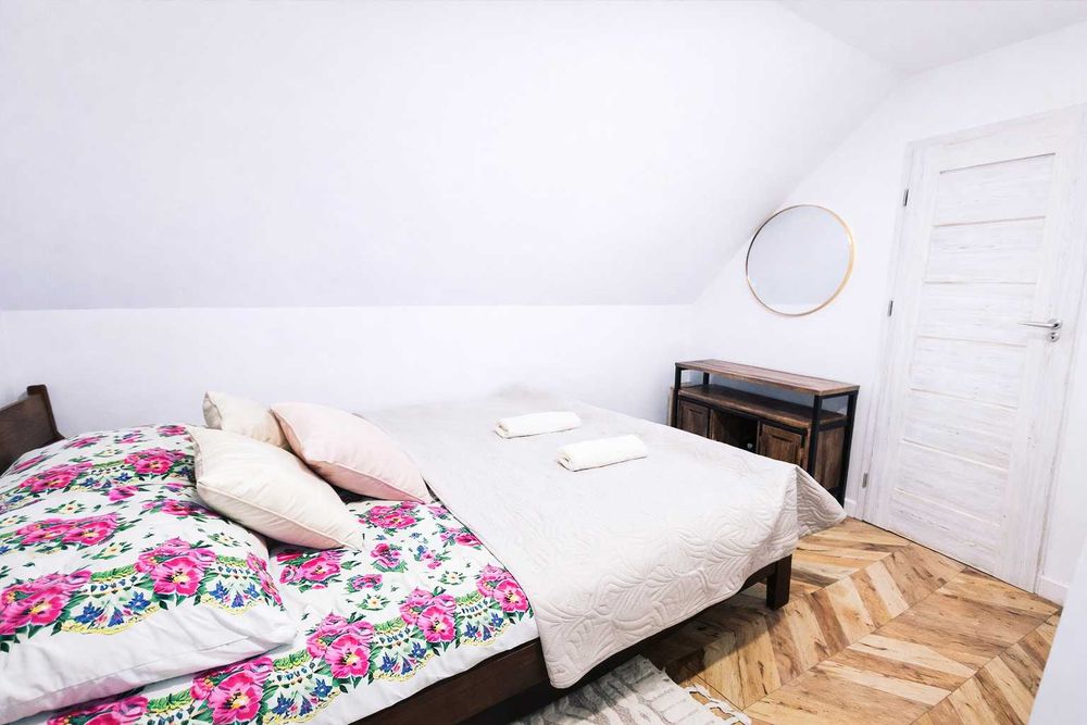 Domek Letniskowy z widokiem na Zalew Jacuzzi -na Roztoczu cisza spokój