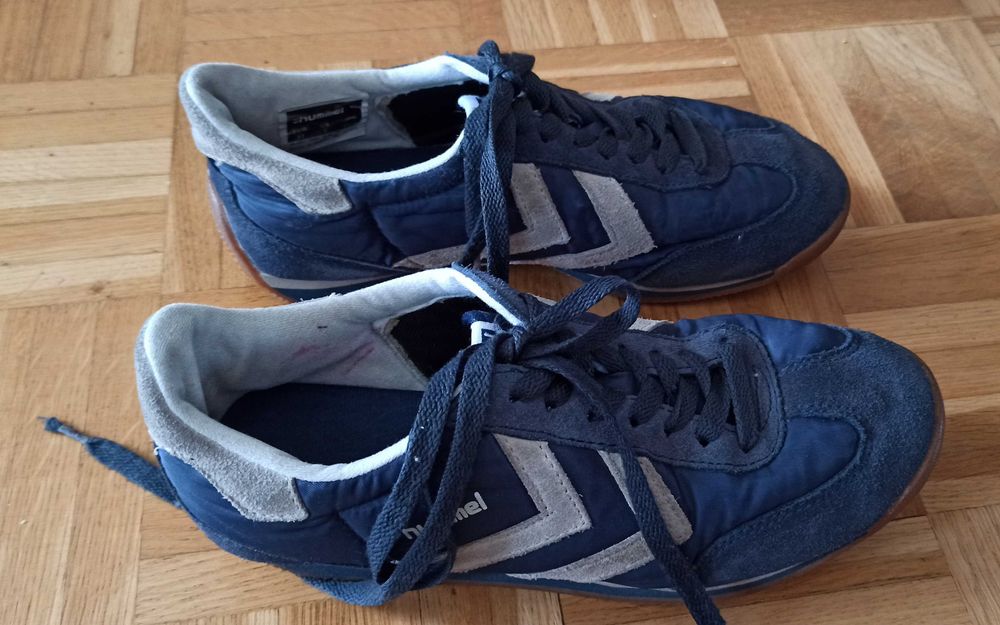 Damskie buty sportowe hummel rozm. 37