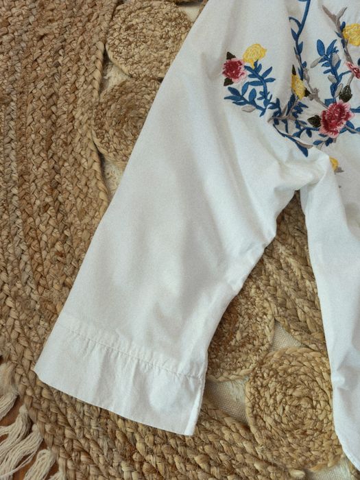 Biała koszula wyszywana haftowana w stylu folk CENA OSTATECZNA