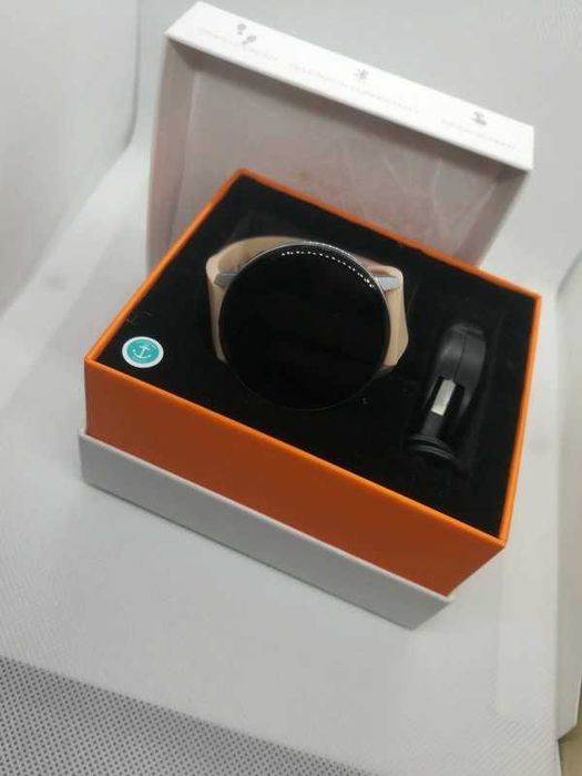 Zegarek Smartwatch Kiah Pink Avon