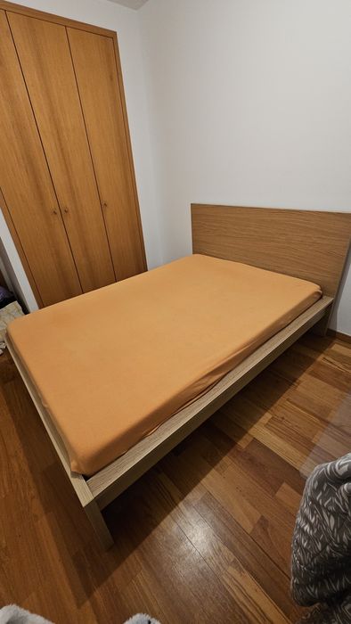 Cama de casal 140x200 ikea Malm + colchão Abygda