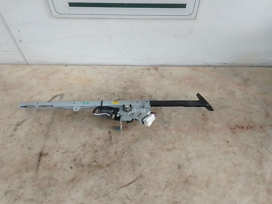 braco extensor cinto esq MERCEDES-BENZ CLK (C209)