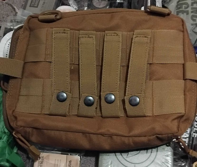 Аптечка  військова