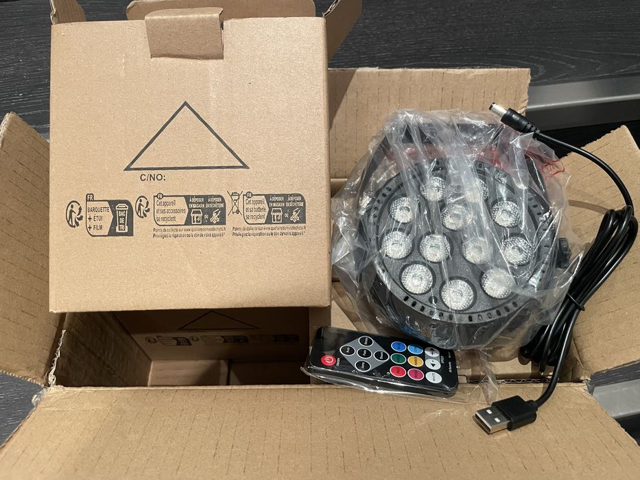 Projetores Led Profissionais com Bateria recarregável USB ou Direta