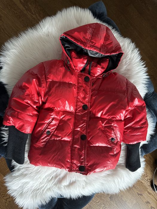 Зимова куртка moncler 6р дівчинці