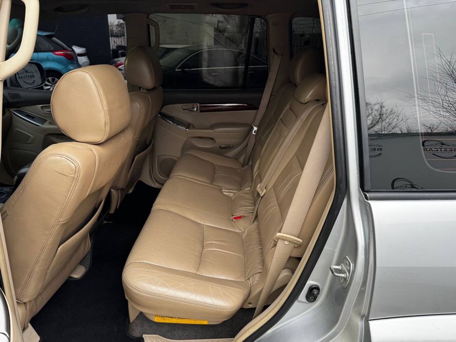 Toyota Land Cruiser 2003г., 4.0 газ/бензин, 7 мест. Обмен, Лизинг