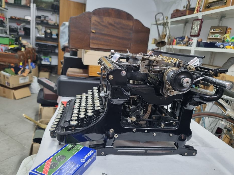 Máquina de escrever