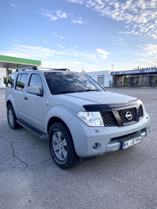 Nissan Pathfinder 4.0 газ/бензин