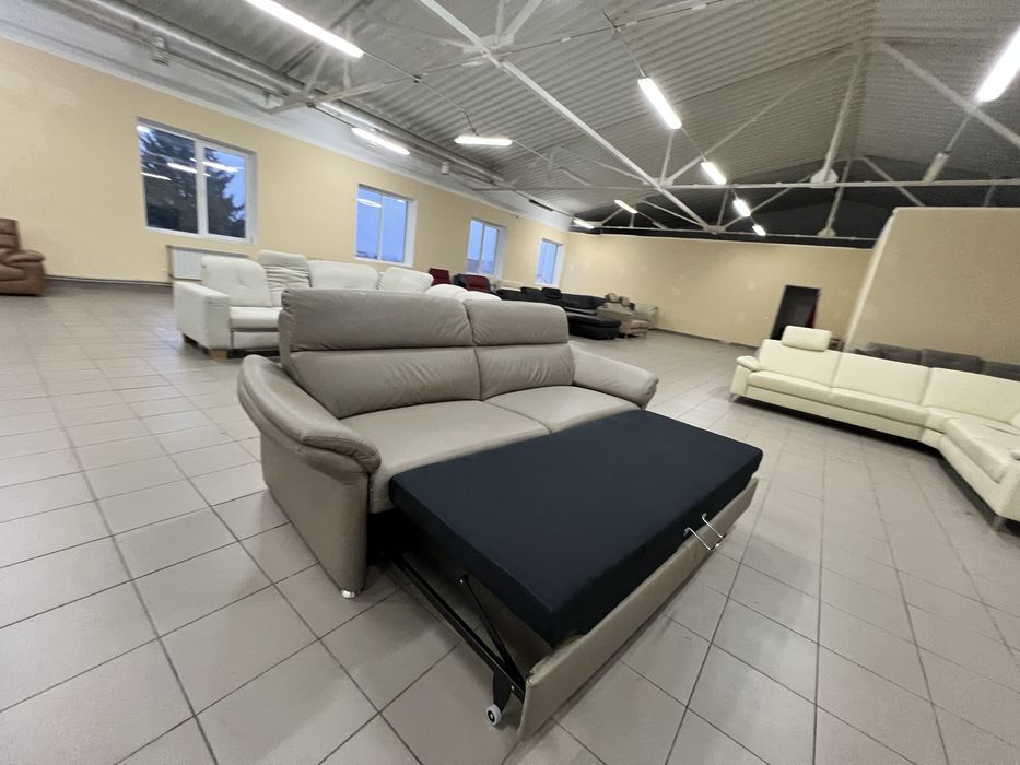 Диван трійка шкіряний розкладний