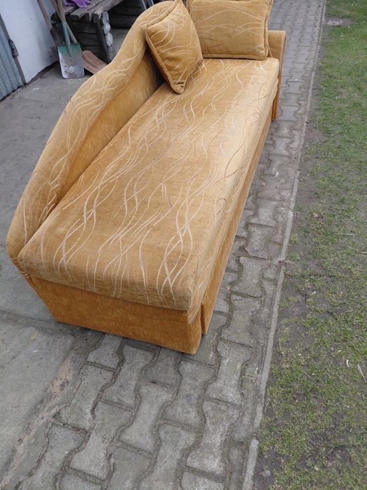 Kanapa rzymianka, łóżko, sofa, transport.