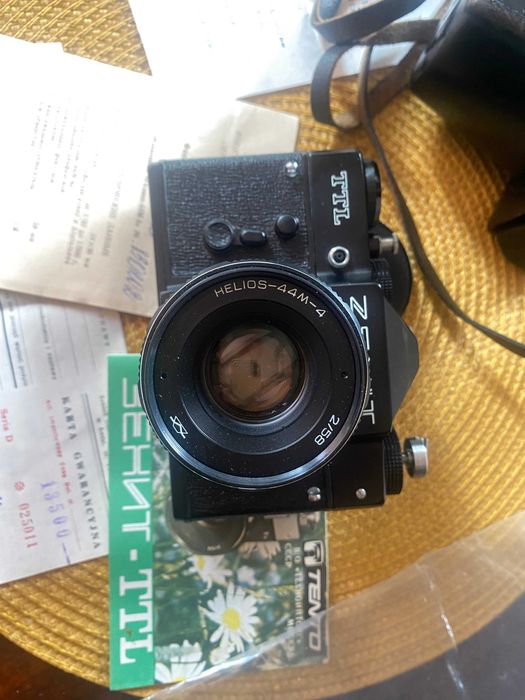 Zenit TTL z dokumentami w pudełku jak nowy