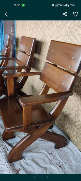 Комплект меблів з масиву