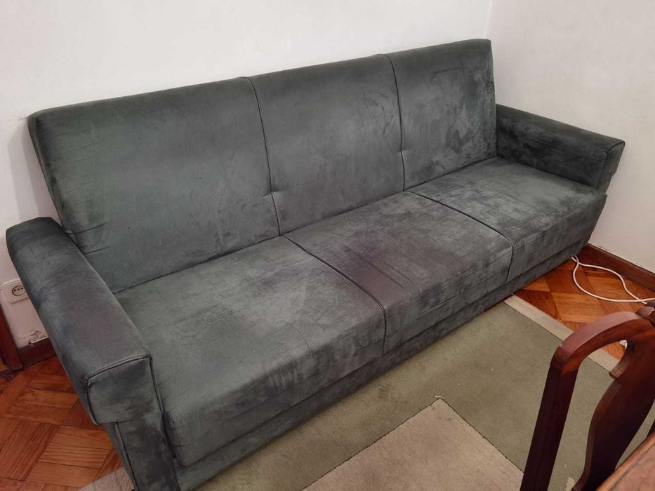 Sofá elegante e confortável