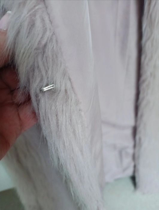 Kamizelka bezrękawnik futerko Bershka M