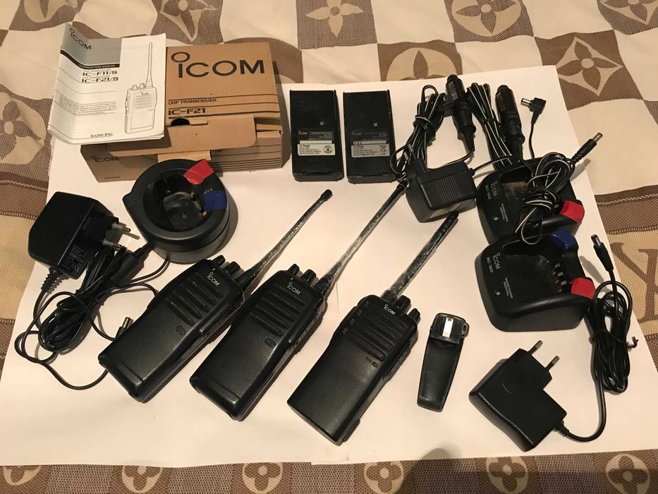 Рация Icom IC-F21 (2шт), Icom IC-F26(1шт с новым акк).