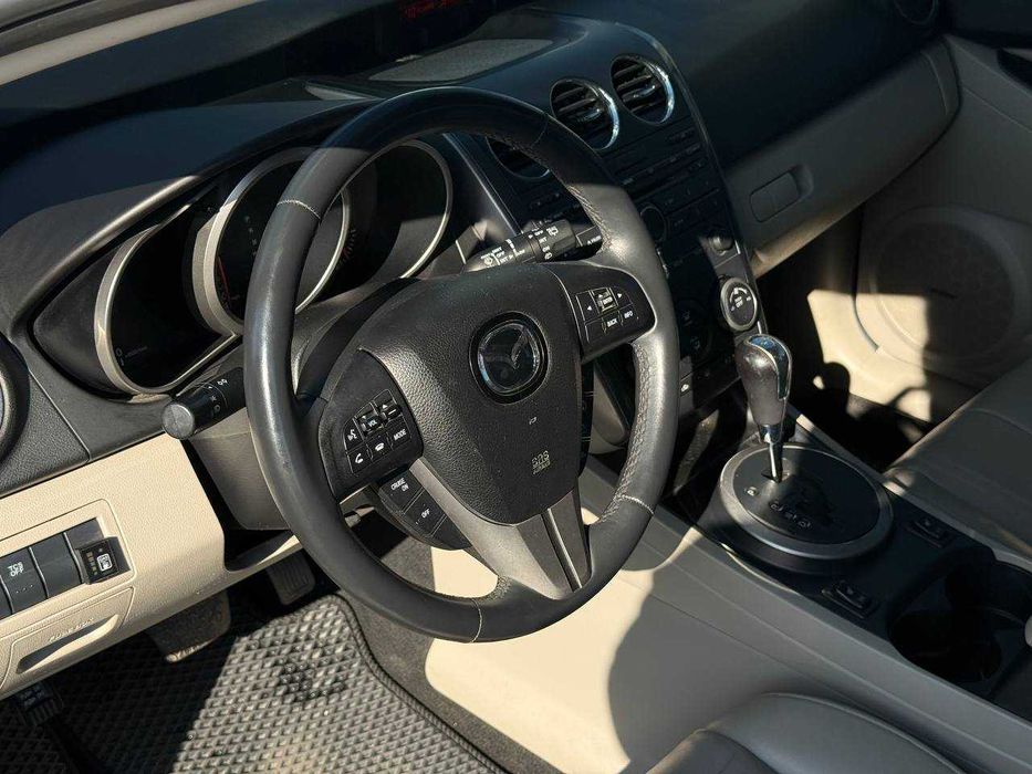 Mazda CX-7 2011, 2.5 газ/бензин, автомат, повний привід