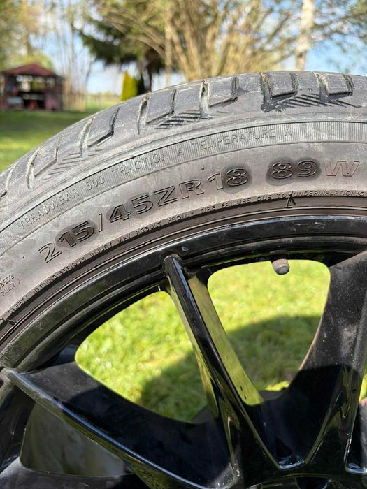 Felgi aluminiowe + opony R18