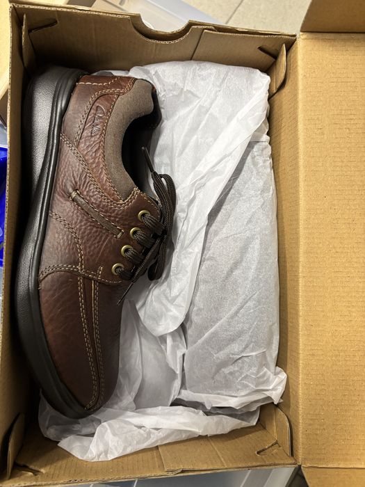 Botas e sapatos Clarks Novos