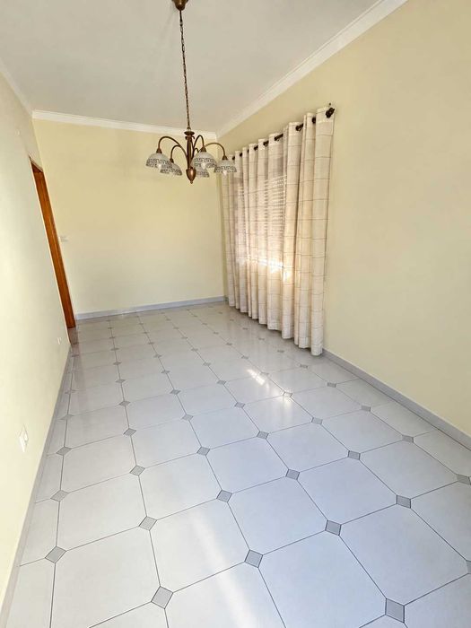 vendo apartamento T3 no centro de Almada