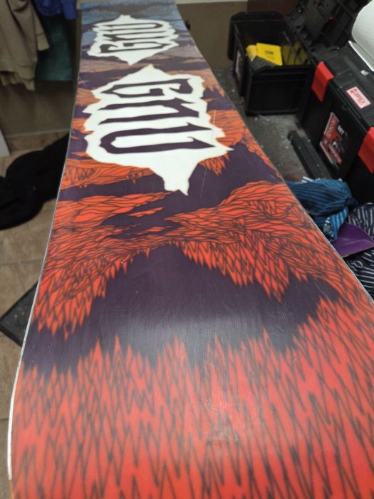 Deska Snowboardowa GNU T2B jak Lib Tech