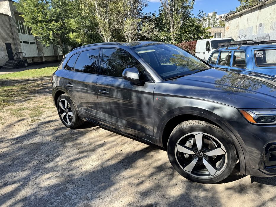 Продажа авто Audi Q5 Premium Plus 2022р