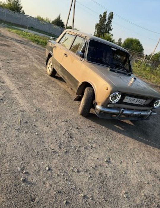 Продам машинку ВАЗ2101