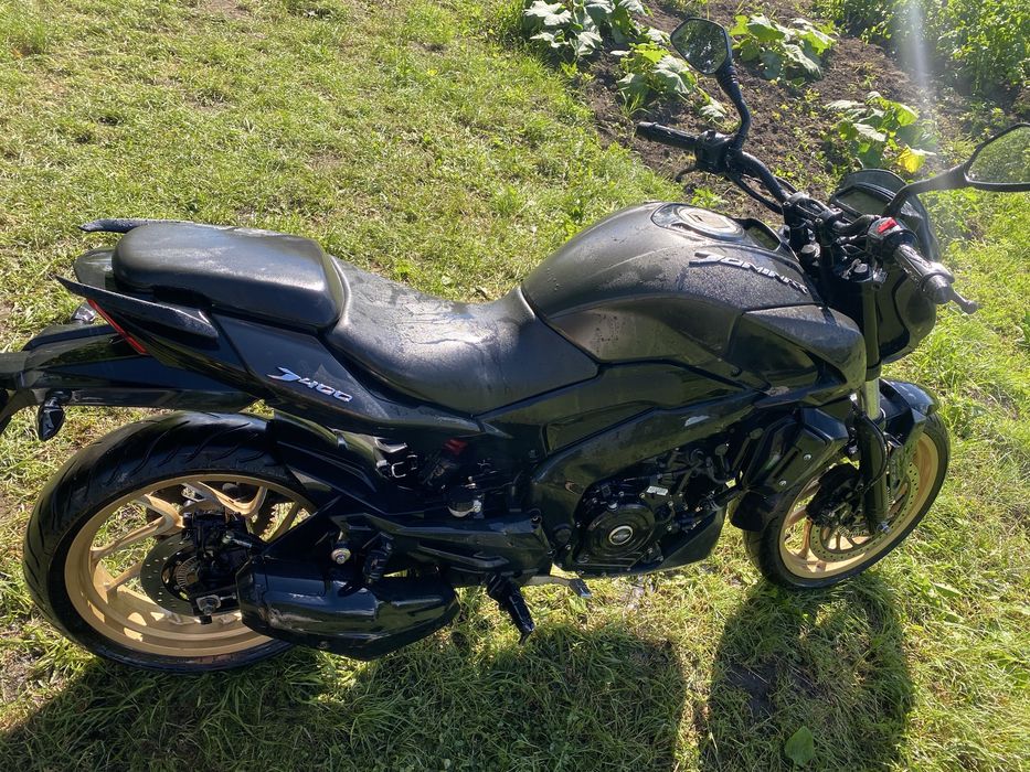 Bajaj Dominar 400 (2018)