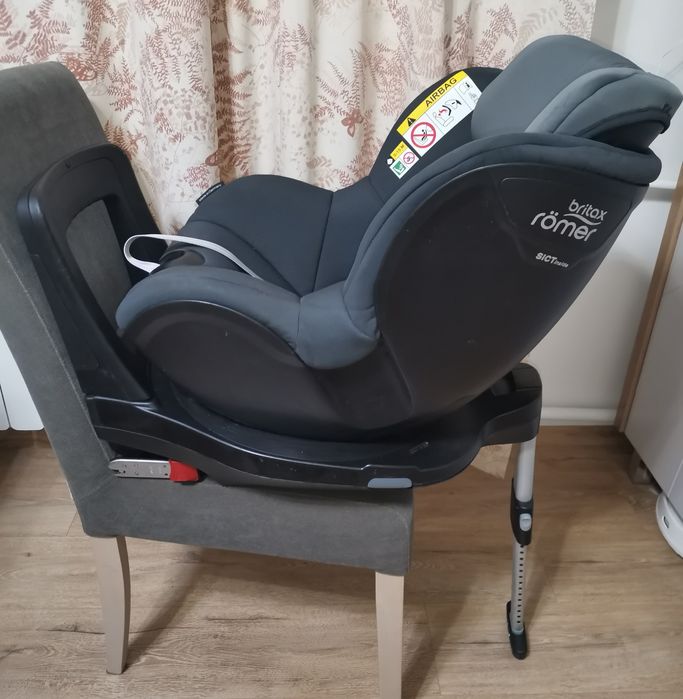 Britax Romer Dualfix M i-size, obrotowy,  9-18 kg