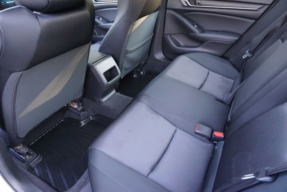 Honda Accord Hybrid      2019
