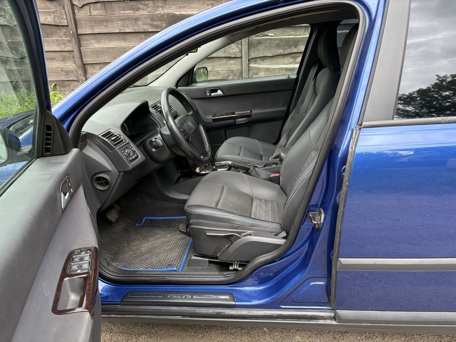 Volvo S40 2.4газ звичайний автомат