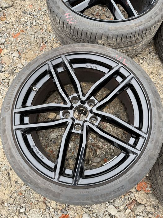 Felgi aluminiowe 5x112 18x8j et46 Vw Skoda Audi Seat