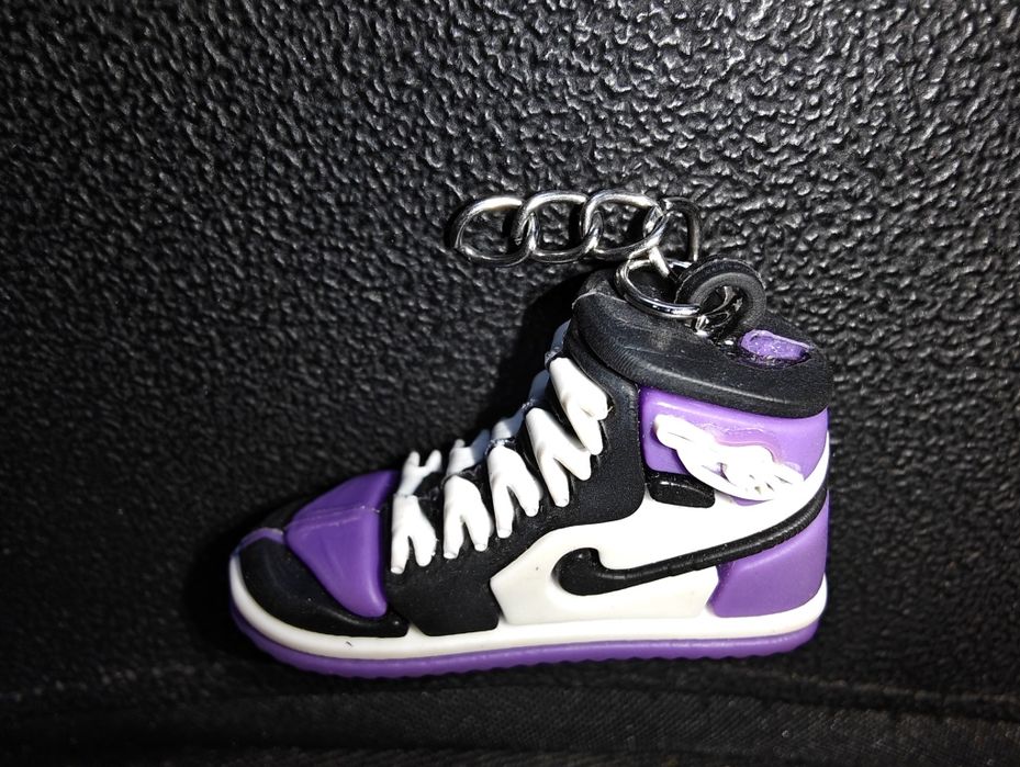 Значок, Брелок "NIKE JORDAN" б/у