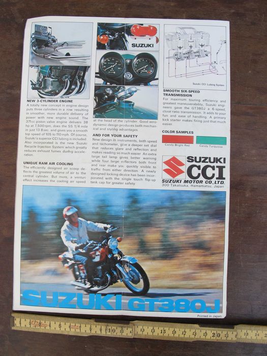 Brochura Suzuki GT 380 - Publicidade Mota Antiga