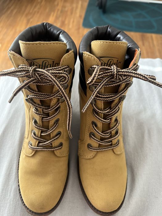 Botki Buffalo 38 skora jak nowe